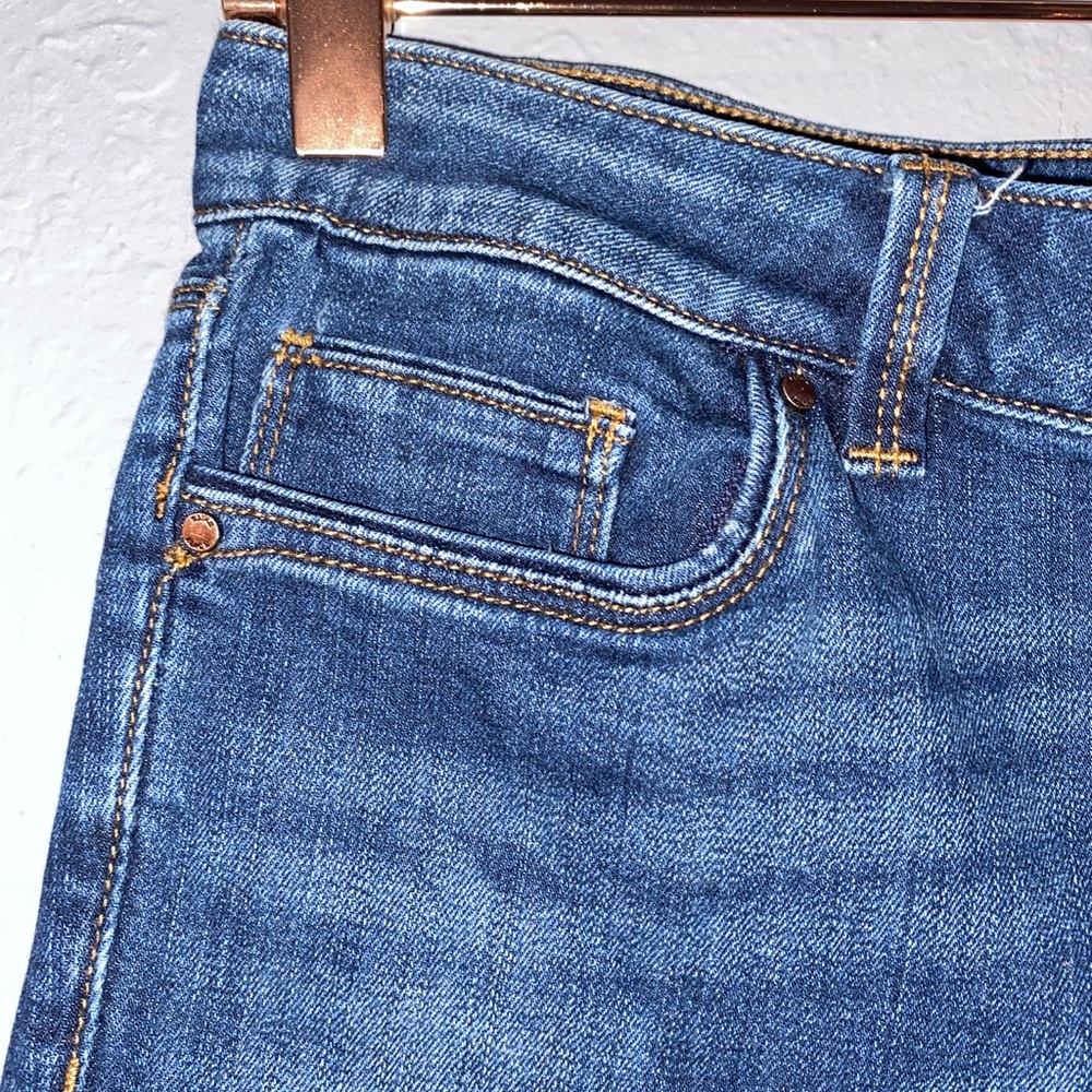 Shorts - Picture 8 of 8